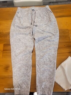 Athleta Women's Light Beige Heather Drawstring Sweatpants
